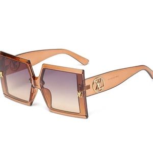 Fashion glasses, light weight stylish summer, vacation wear.